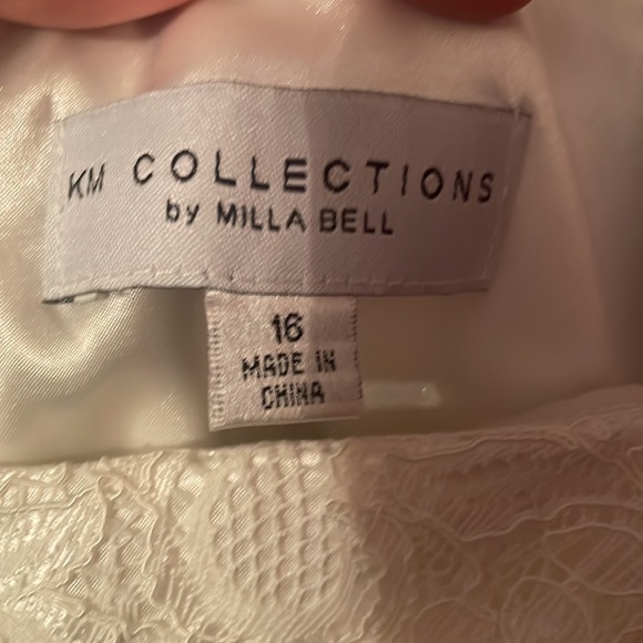 One shoulder white dress - Picture 2 of 5